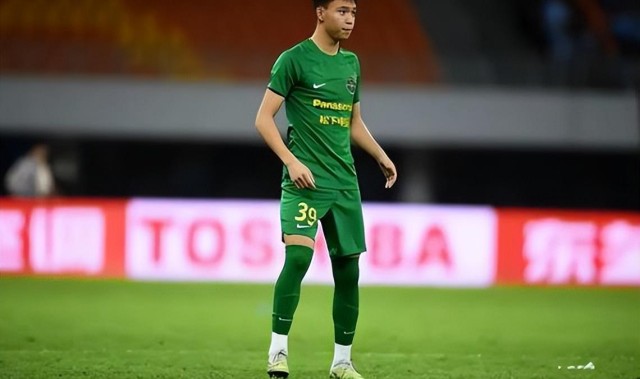 世界杯直播入口合集-U23国足亚洲杯踢泰国首发预测！多个位置迎来新面孔，王钰栋替补