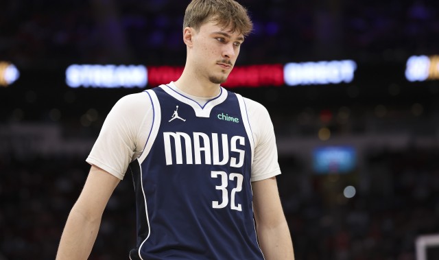 世界杯app下载-弗拉格：浓眉和欧文在心理层面上给了我很多帮助 他们是我的榜样