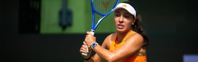 世界杯直播入口合集-佩古拉首胜本西奇，时隔五年重返印第安维尔斯八强