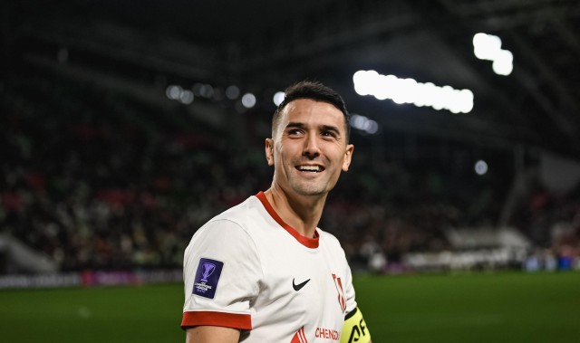 世界杯app下载-告别成都，周定洋在中国继续跑下去